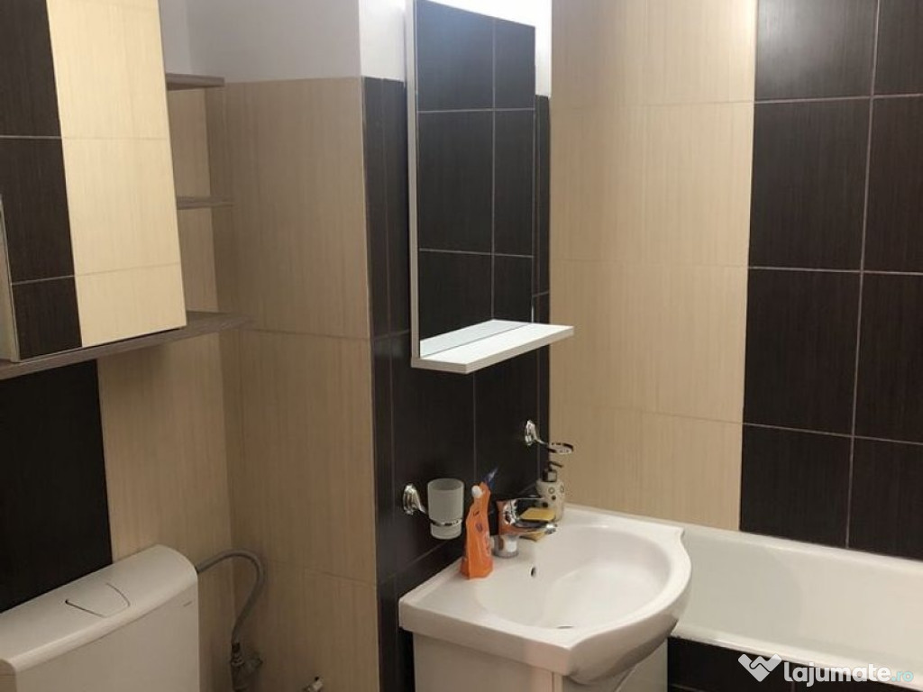 Apartament 2 camere decomandate zona P-ta Muncii