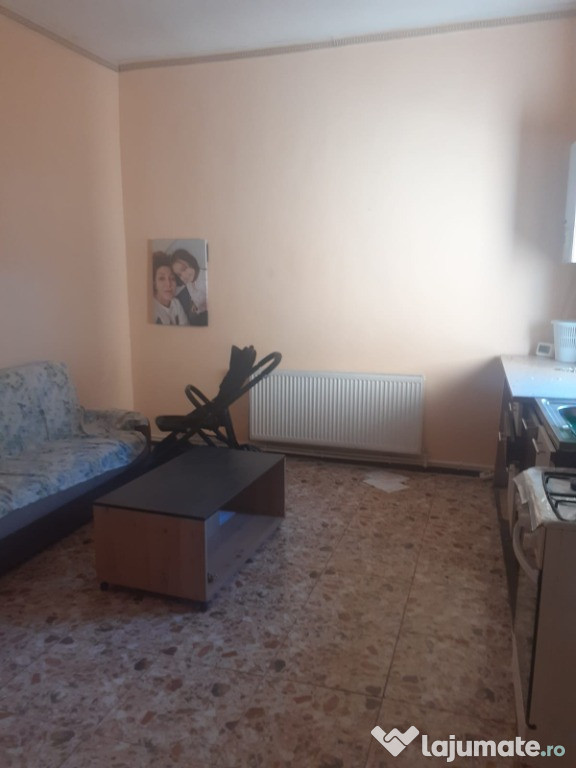 De vanzare apartament cu 1 camera, 34mp, 22000 euro