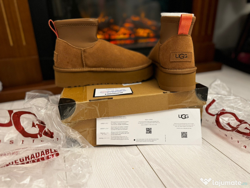 UGG MiniDipper NOI în cutie