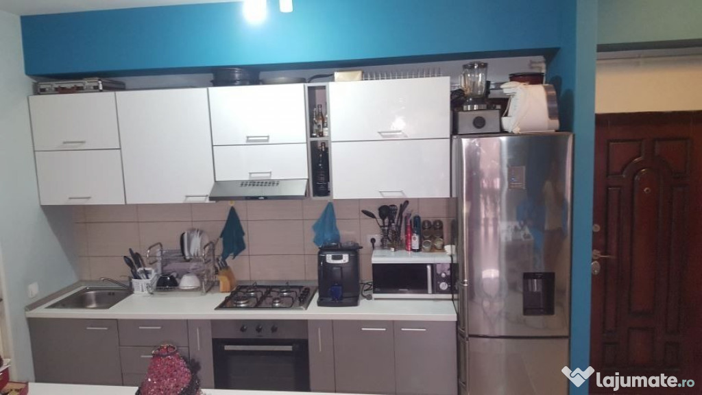 Apartament 2 camere zona Pacii de inchiriat