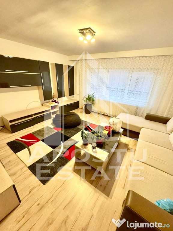 Apartament 3 camere in Steaua