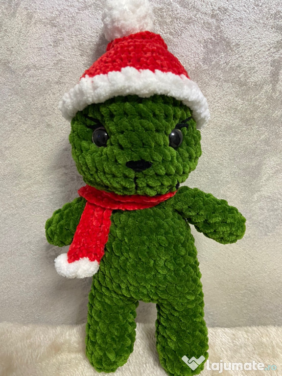 Vând Grinch croșetat din catifea Hand made