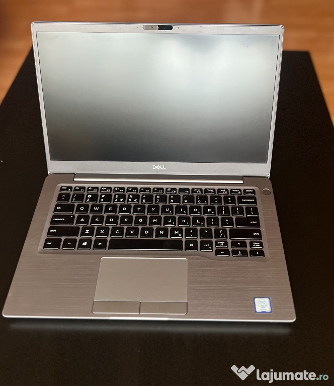 Vând laptop Dell Latitude 7300 i7, 16GB RAM, 512GB SSD