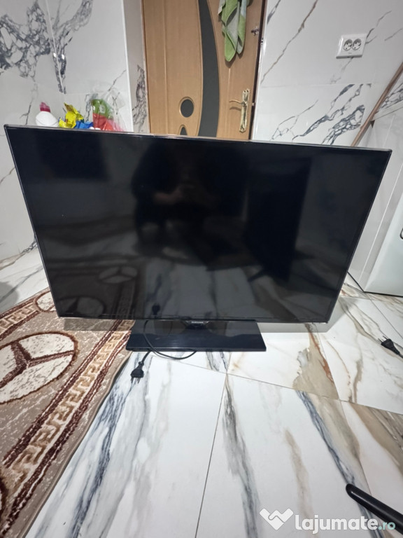 Vând plasmă Samsung 4k