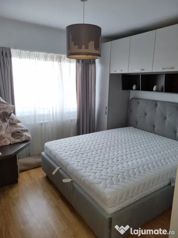 Apartament cu 2 camere decomandate Zona Marasesti