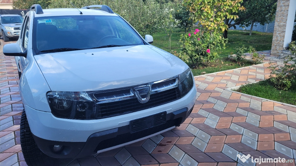 Dacia Duster .4×4 import Italia.