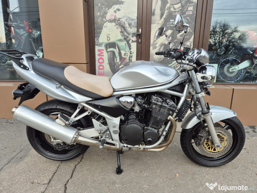 Motocicleta Suzuki Bandit 1200