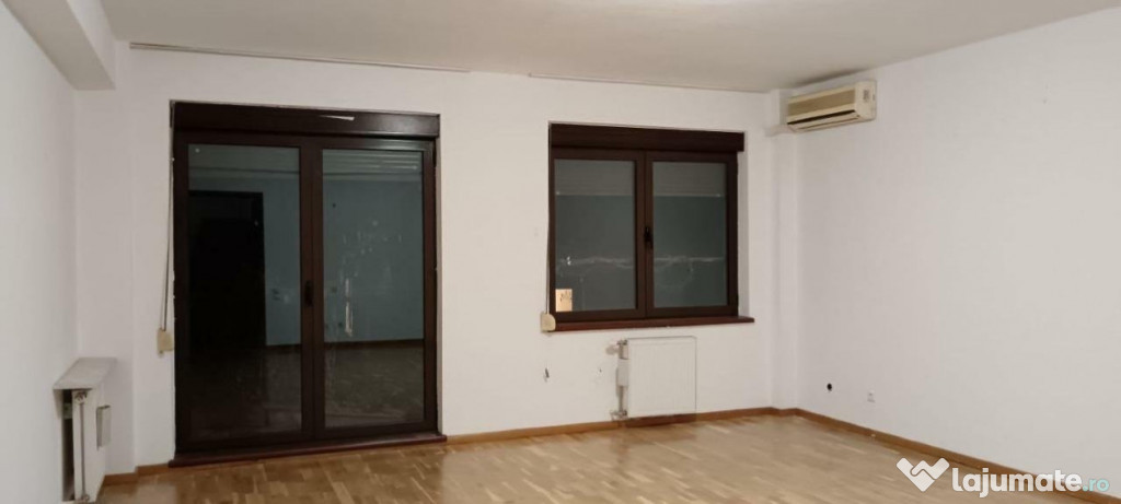 Apartament 3 camere -ARCUL DE TRIUMF -160 mp -