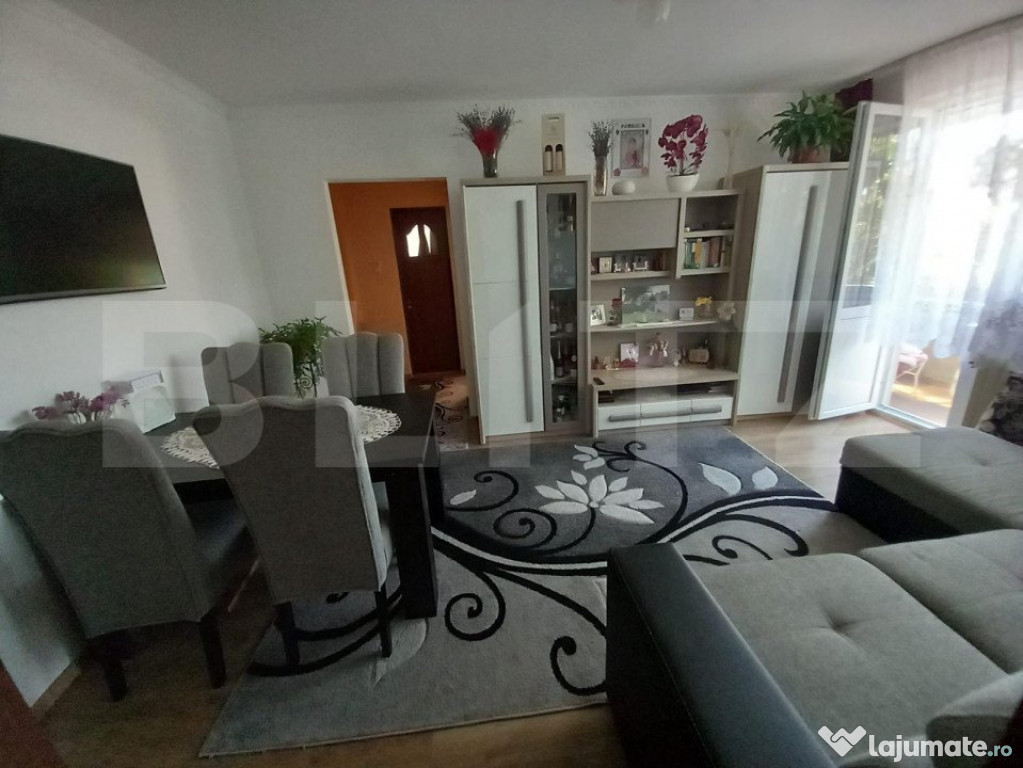 Vanzare apartament cu 2 camere, 64 mp, zona Shopping City