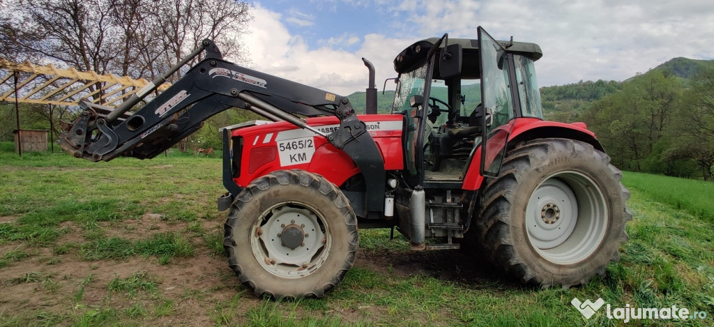 Tractor Massey Ferguson 5465