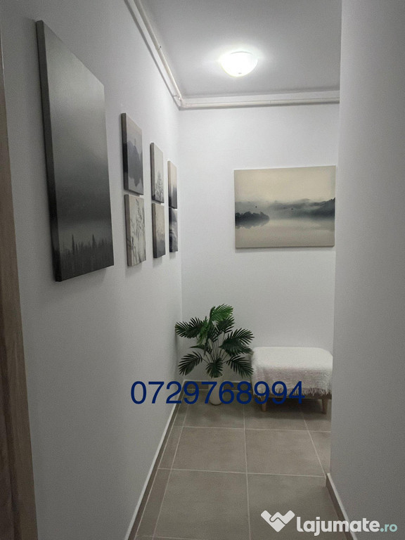 Apartament cu 3 camere+ loc de parcare