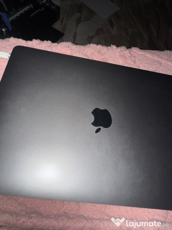 Laptop MacBook m1 air 2020