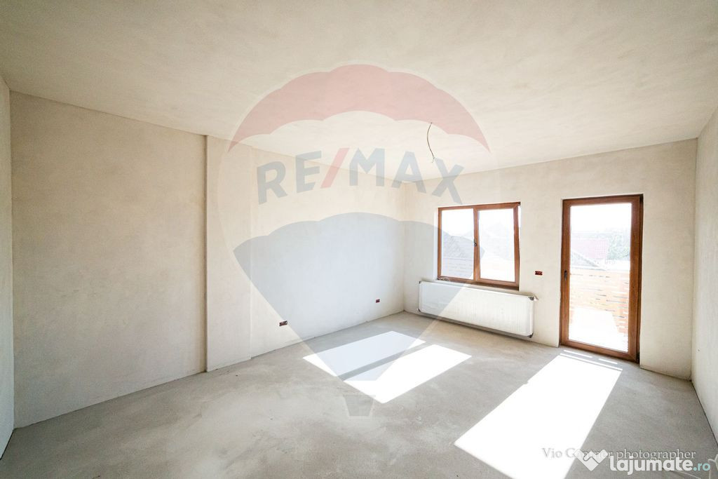 Apartament nou Vladimirescu 3 camere 124 mp , decomandat,...