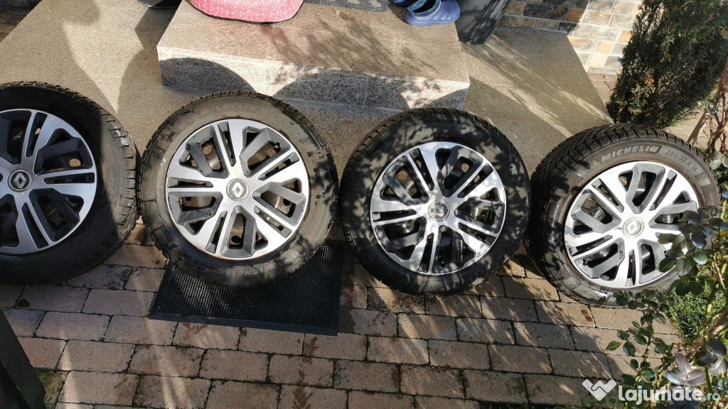 Vand anvelope Michelin Alpin cu jante 205/55/R16