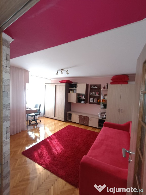 Apartament de Vanzare Cornetu, Ilfov 3 Camere - la 10 Km de Bucuresti