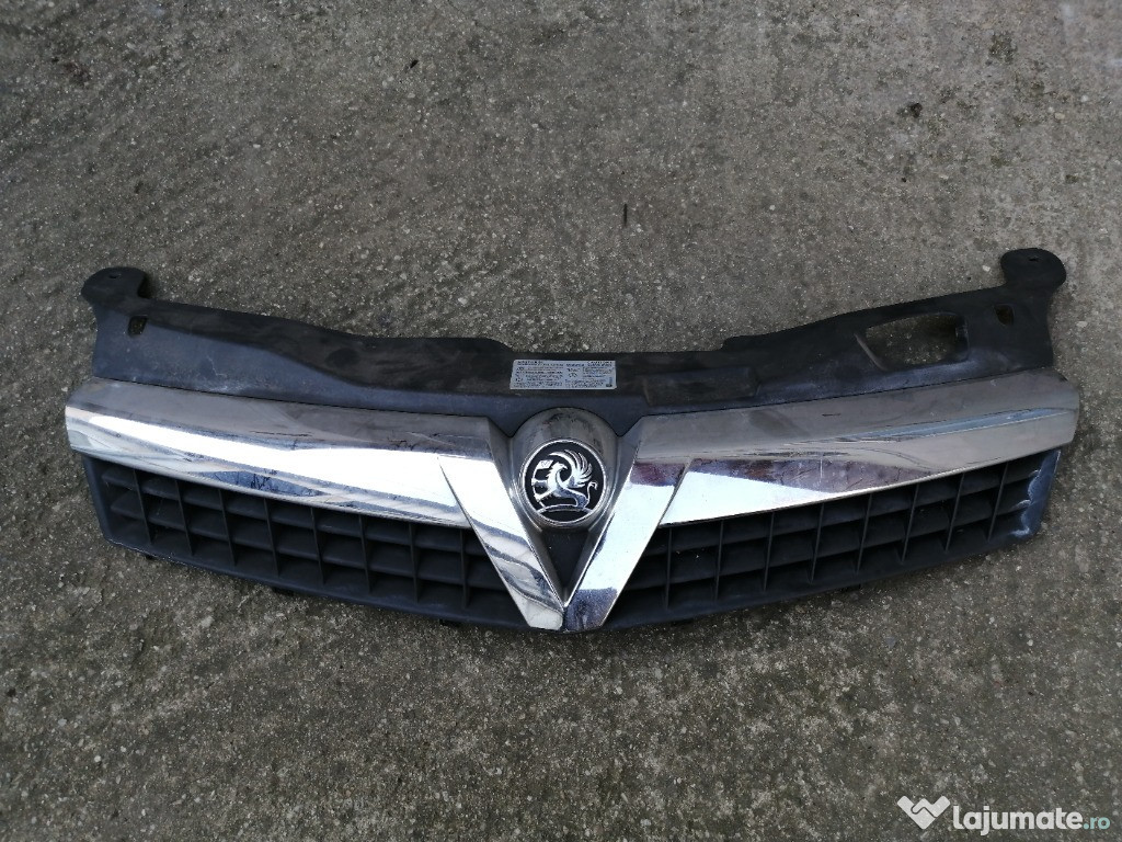 Grila radiator Opel Astra H GTC