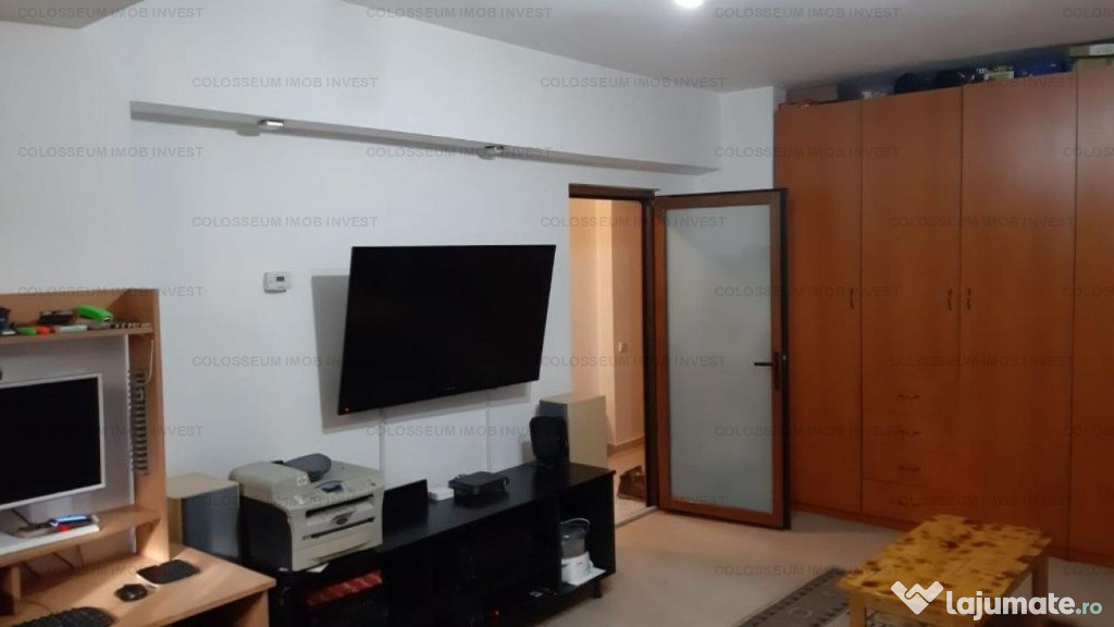 Apartament 2 camere, demisol- zona Centrul Civic