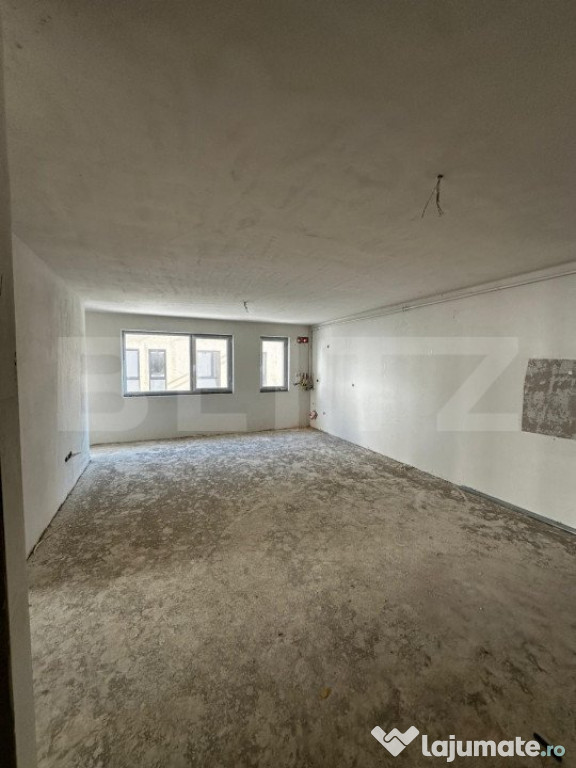 Apartament 3 camere semifinisat, 2 bai, 72 mp, zona Somesulu