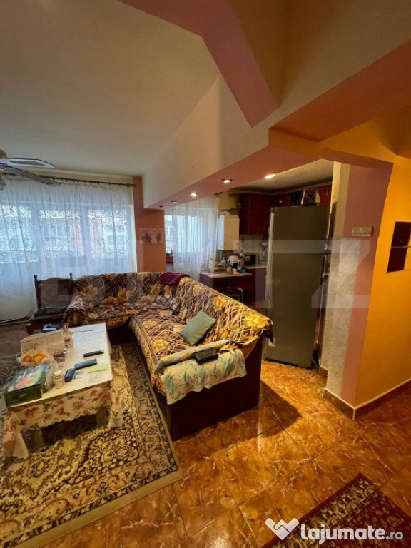 Apartament 4 camere