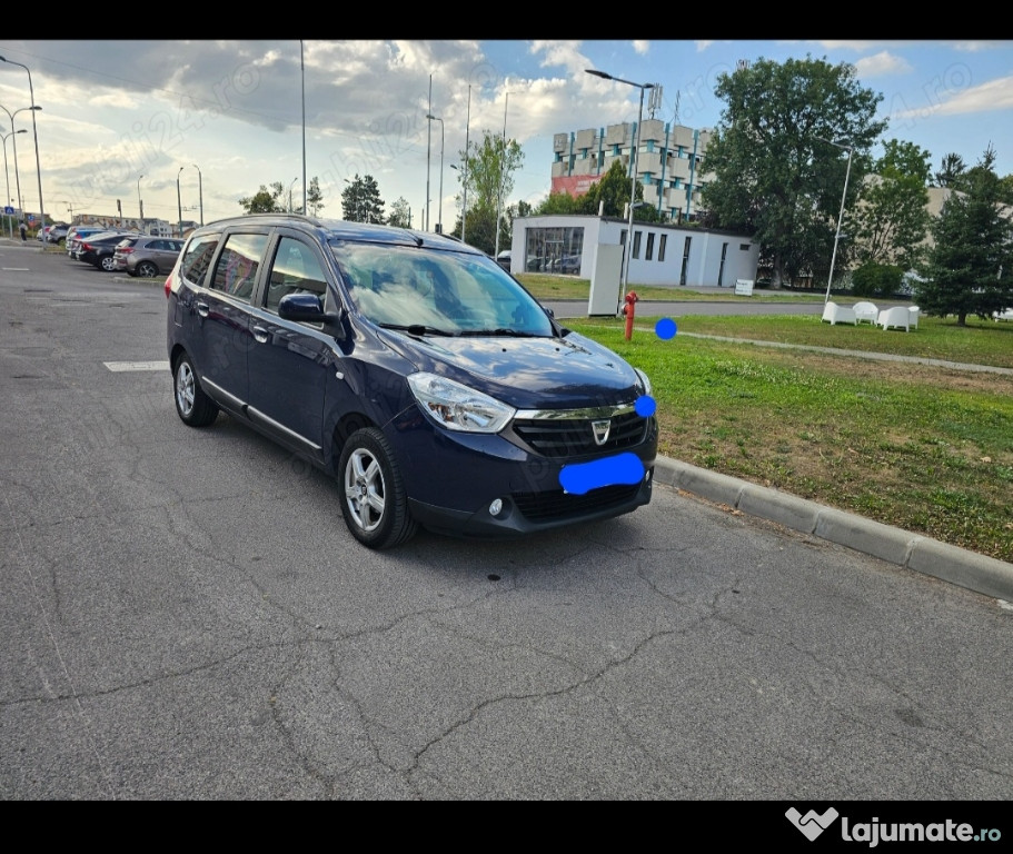 Vând Dacia Lodgy.