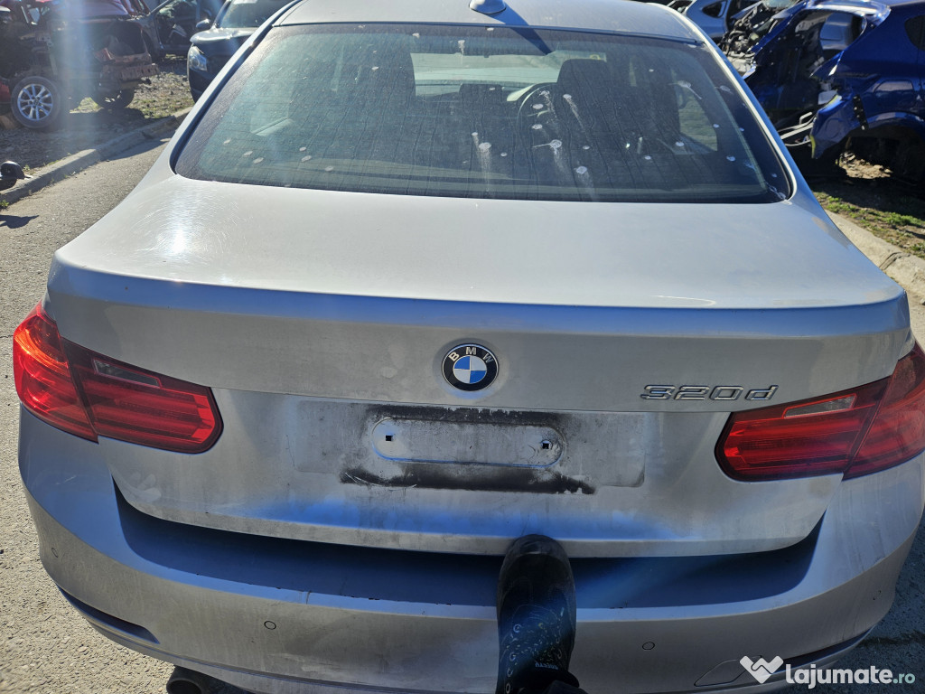 Grila proiector dreapta Audi A1 2012