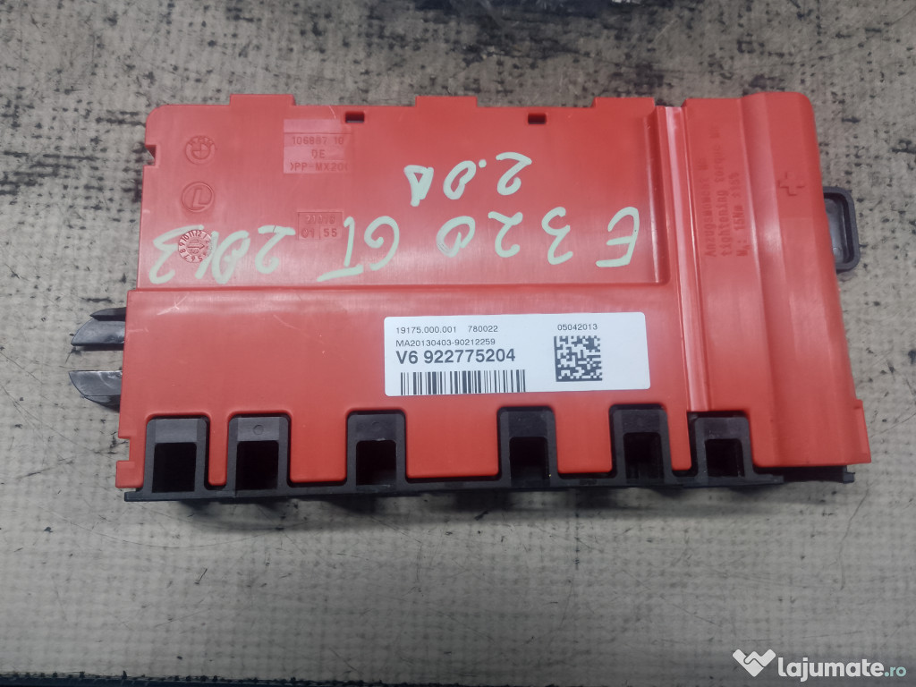 Grila ventilatie stanga Mercedes C-Class 2016