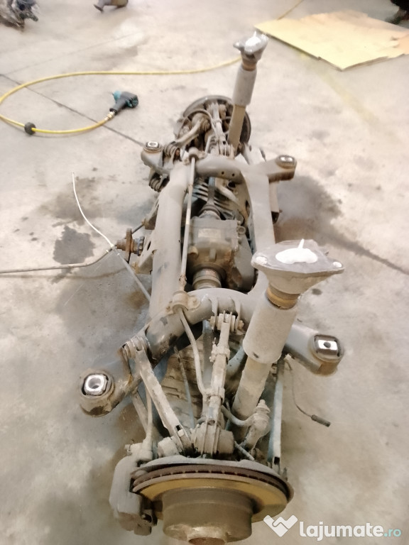 Grila proiector dreapta Volkswagen Tiguan 2012