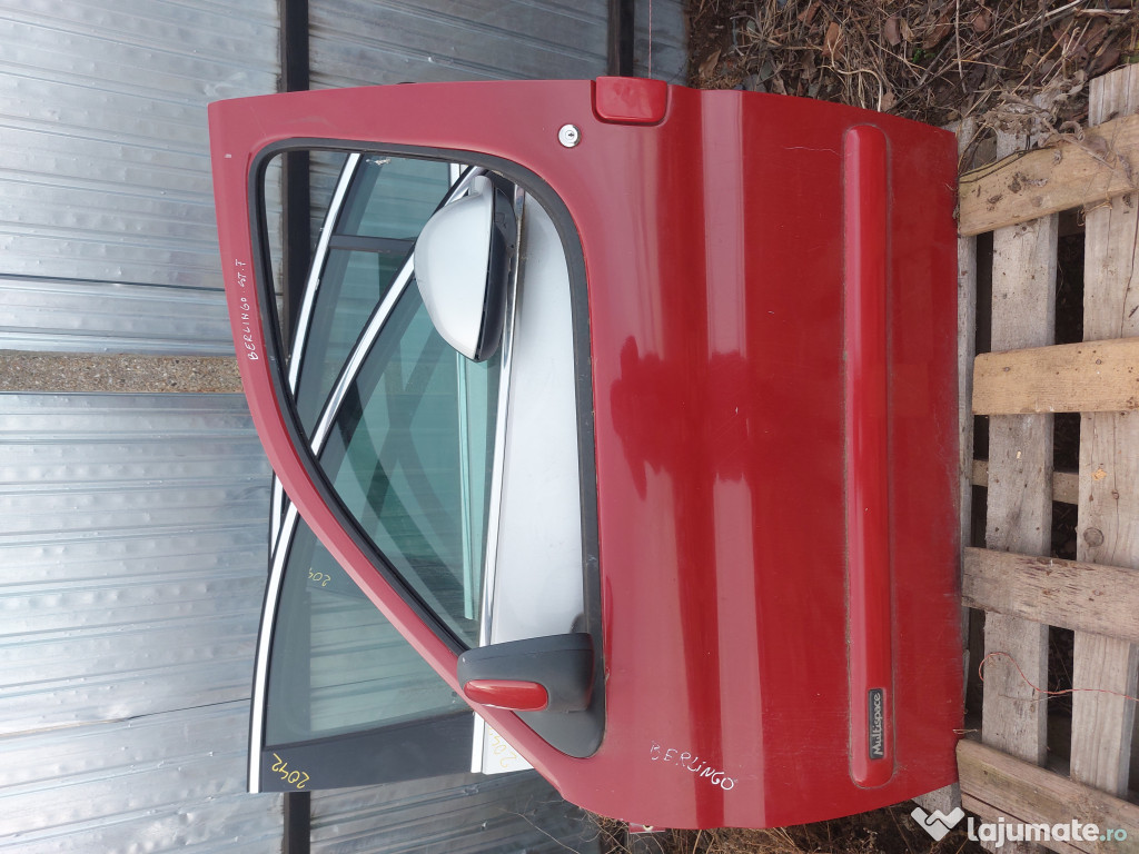Maner exterior stanga spate Skoda RAPID