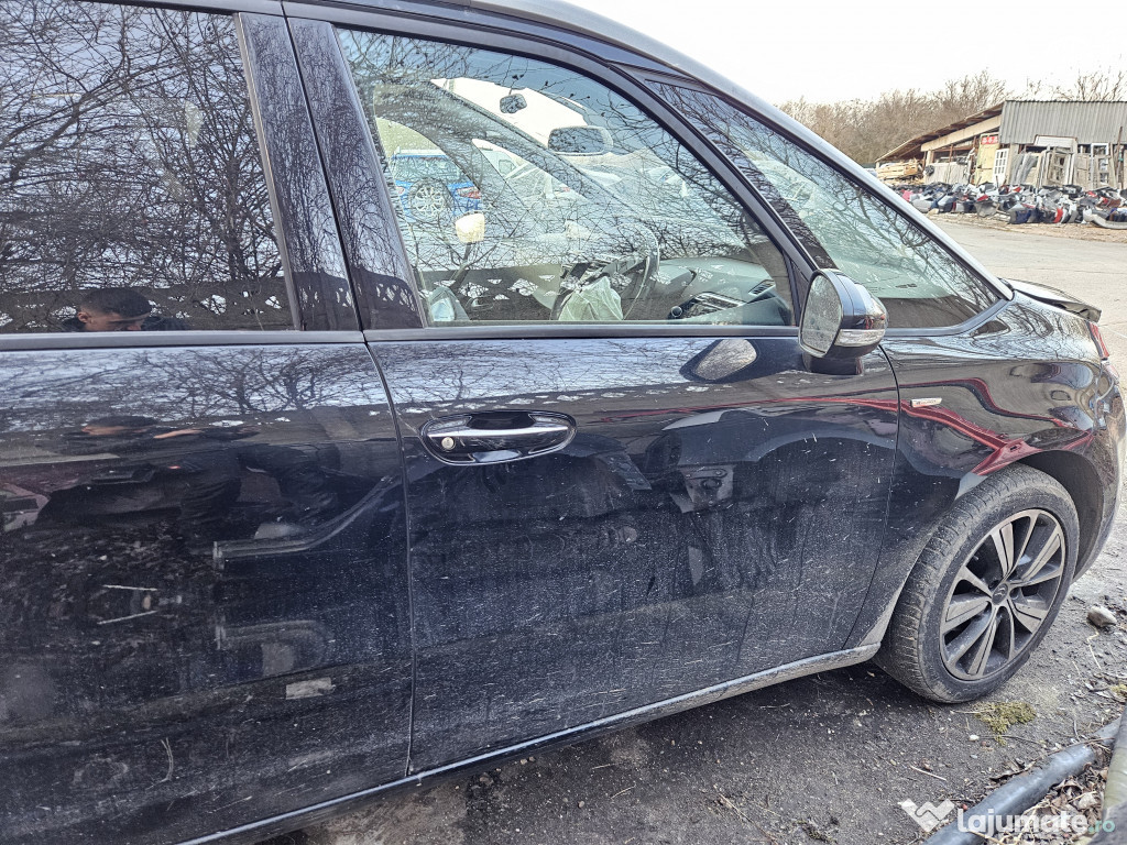 Maner exterior stanga fata Volkswagen Jetta 2012