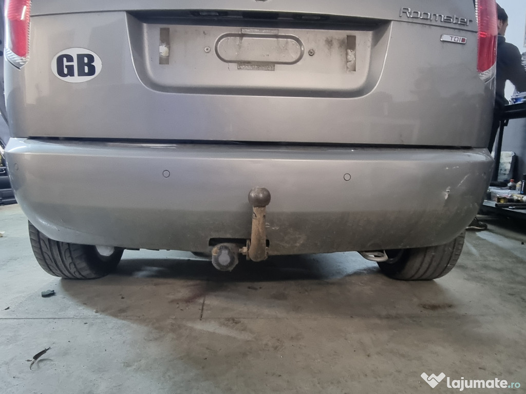 Grila proiector dreapta Volkswagen Caddy 2008