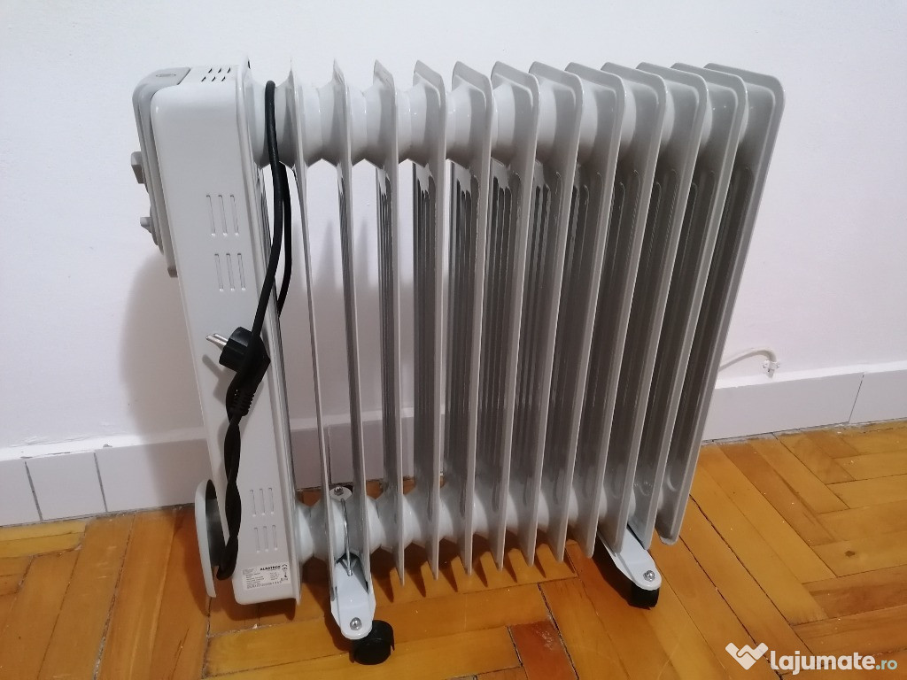 Radiator electric cu ulei cu 13 elemenți și trei nivele de încălzire