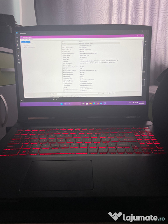 Laptop gaming MSI Katana GF66 11UE