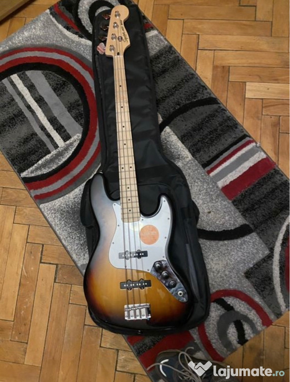 Squier Jazz Bass