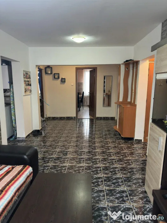 Apartament 4 camere Craiter