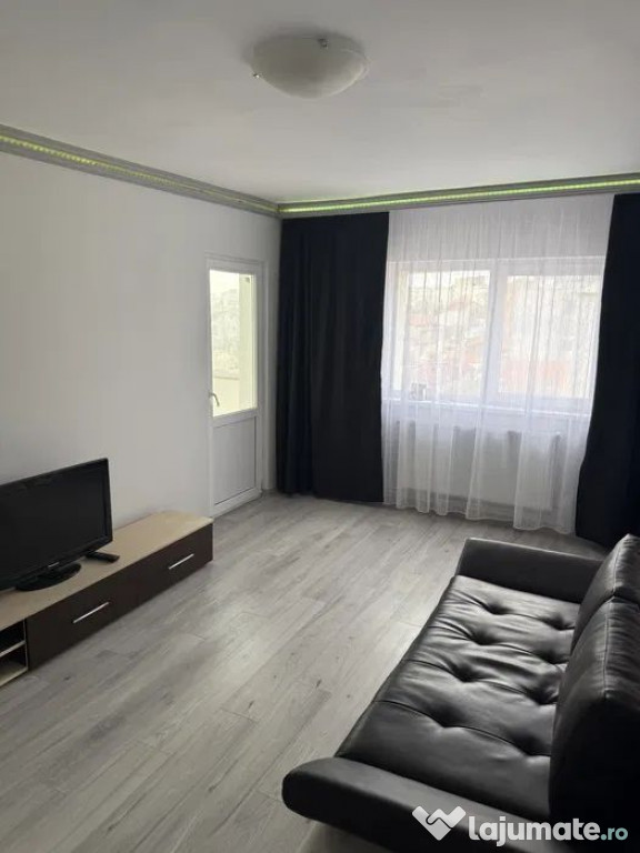 Tomis 3 hasdeu-apartament 2 camere renovat total