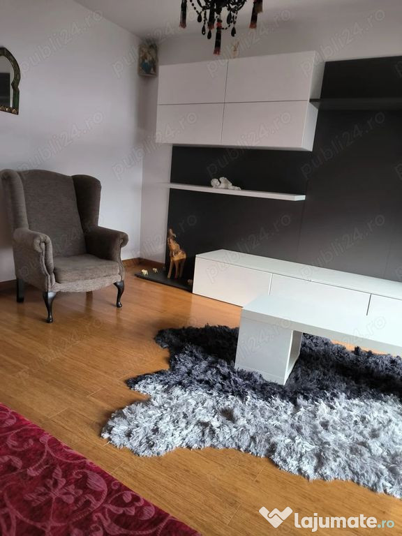 Apartament 2 camere, decomandat, etaj 2, Mazepa 2