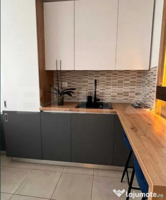 Penthouse 3 camere cu terasă panoramică – Coresi