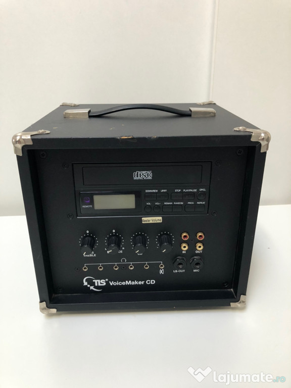 VoiceMaker CD radio