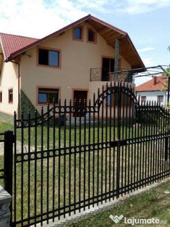 Vila individuala deosebita P+1, teren 850 mp Alimpesti, Gorj