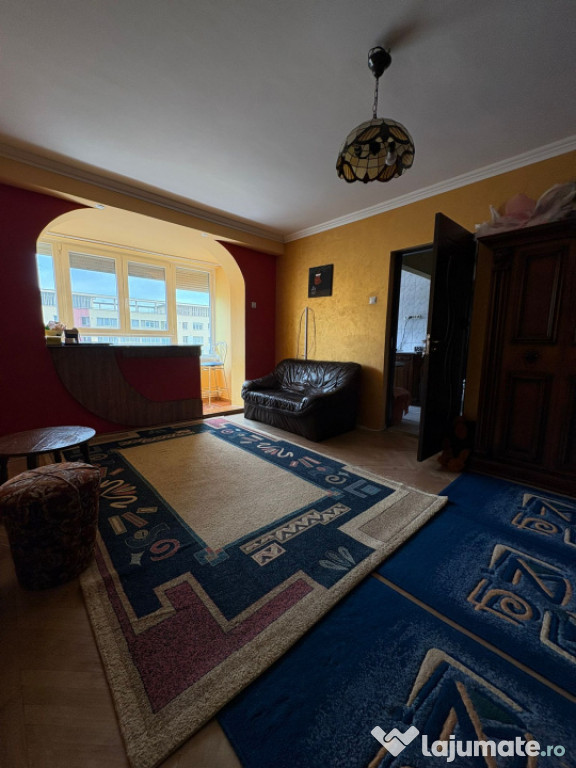 Apartament 3 camere Centru