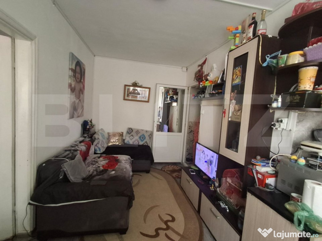Apartament 2 camere semidecomandat , 27 mp, zona Valea Rosie