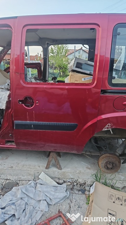 Usa laterala fiat doblo an 2007 in stare buna livram si in tara