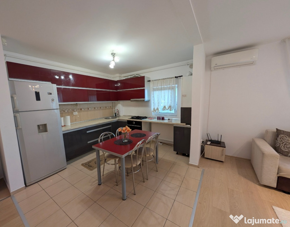 Proprietar inchirierez apartament 3 camere