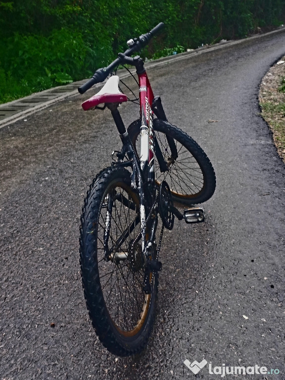 De vanzare bicicleta!!!