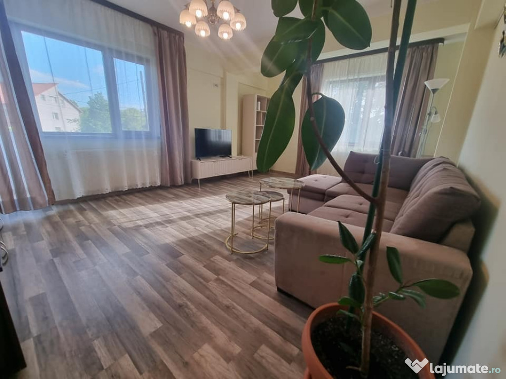 Apartament 2 camere decomandat, 70mp, parcare privată