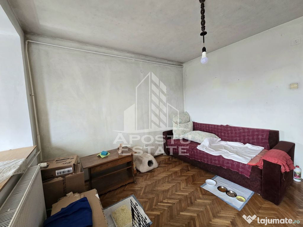 Apartament cu 2 camere, decomandat, Gheorghe Lazar - Circ...