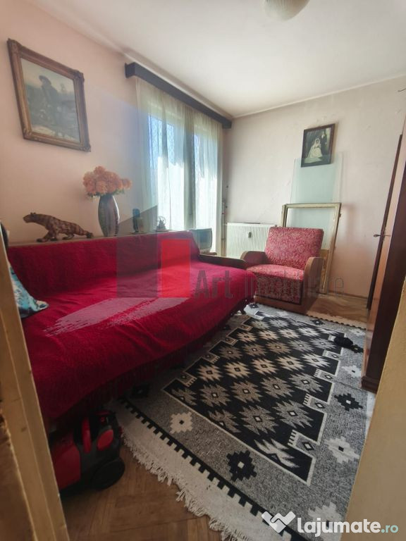 Apartament 3 camere Zona Gheorghe Petrașcu, Sector 3 –...