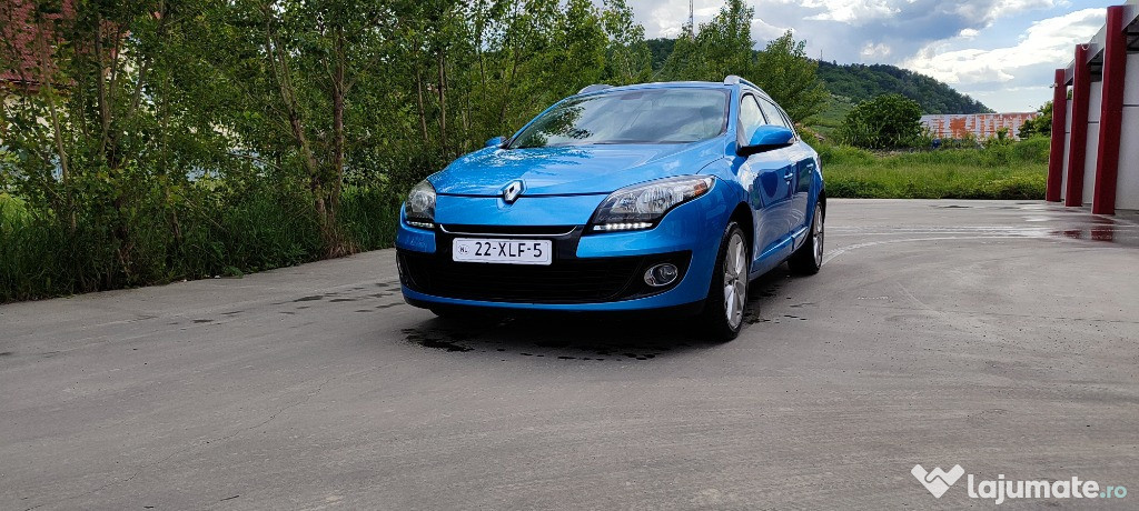 Renault Megane Grantour model 2013