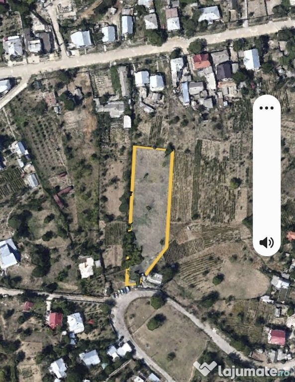Iasi - Tomesti 3600mp intravilan intre case zona linistit...