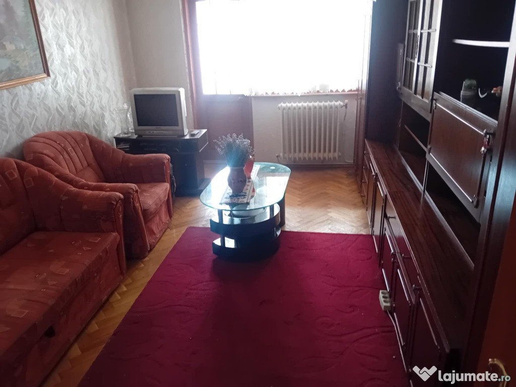 Apartament 2 Camere Precista 50mp etaj 3 mobilat utilat centrala